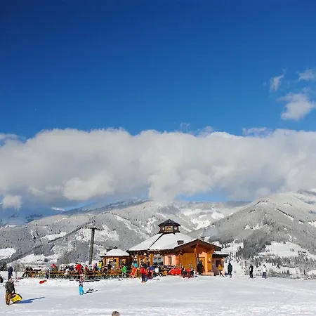 Ski-in Ski-out Maiskogel 