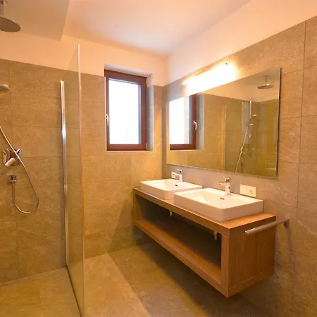 Ski-in Ski-out Maiskogel 