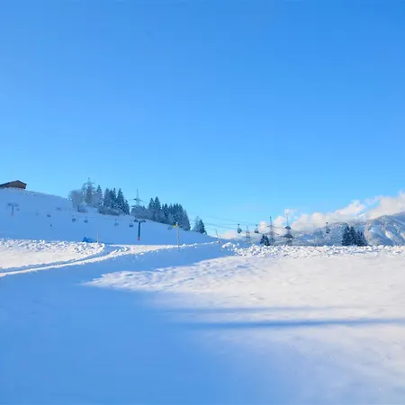 Holiday home Ski-in Ski-out Maiskogel 