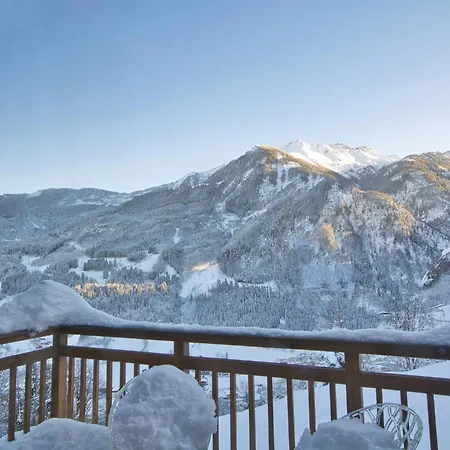 度假居 Ski-in Ski-out Maiskogel 